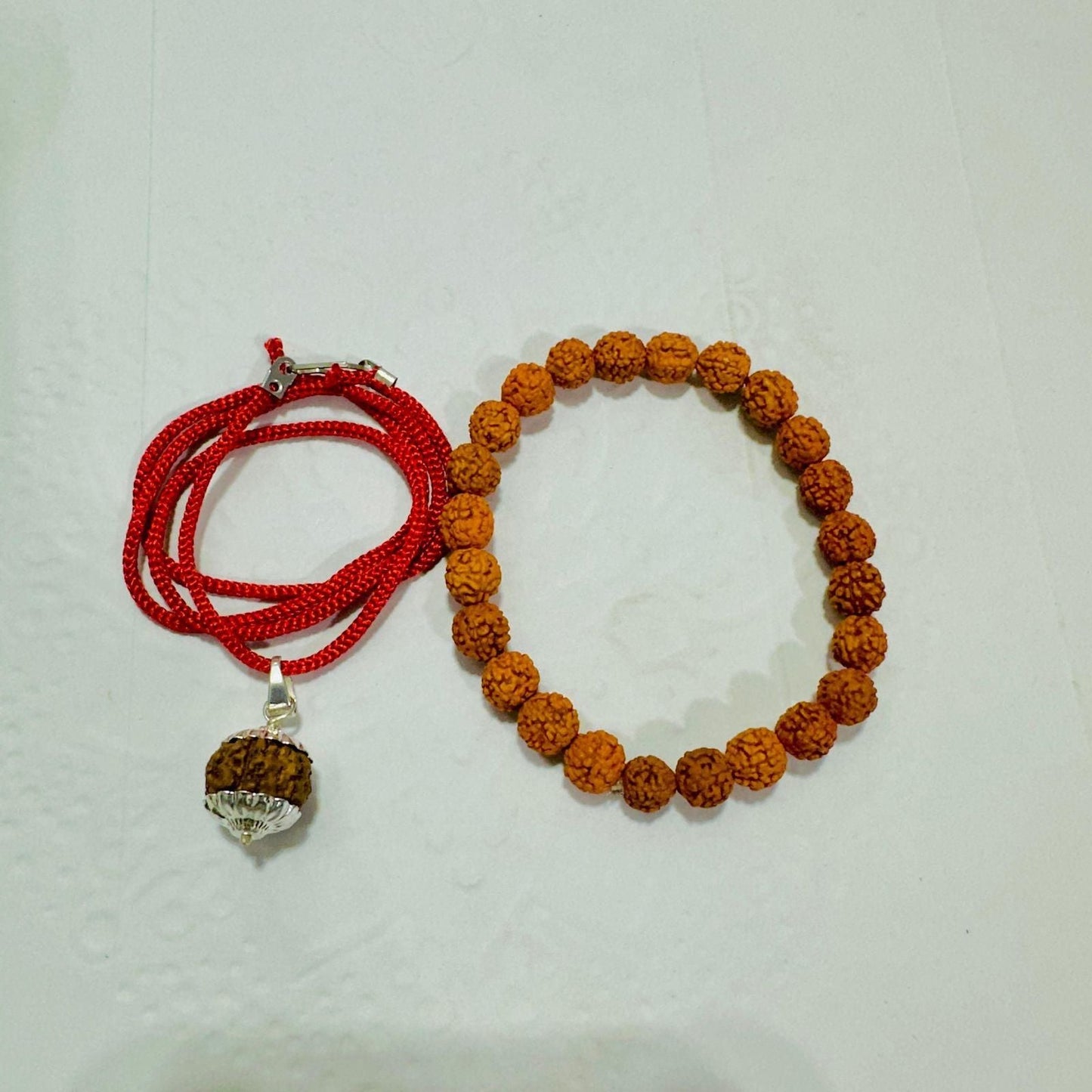 Maha SHivratri Combo - 5 Mukhi Rudraksha With Bracelet w3p0je-3p